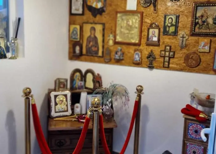 жасмин Pensiune