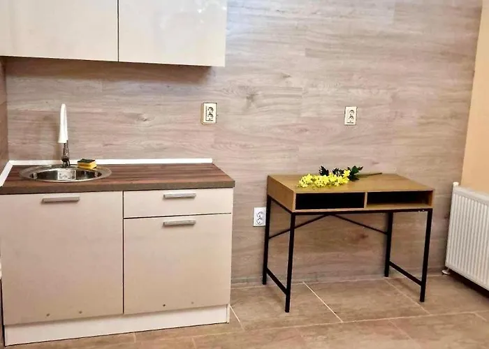 жасмин Pensiune Smyadovo